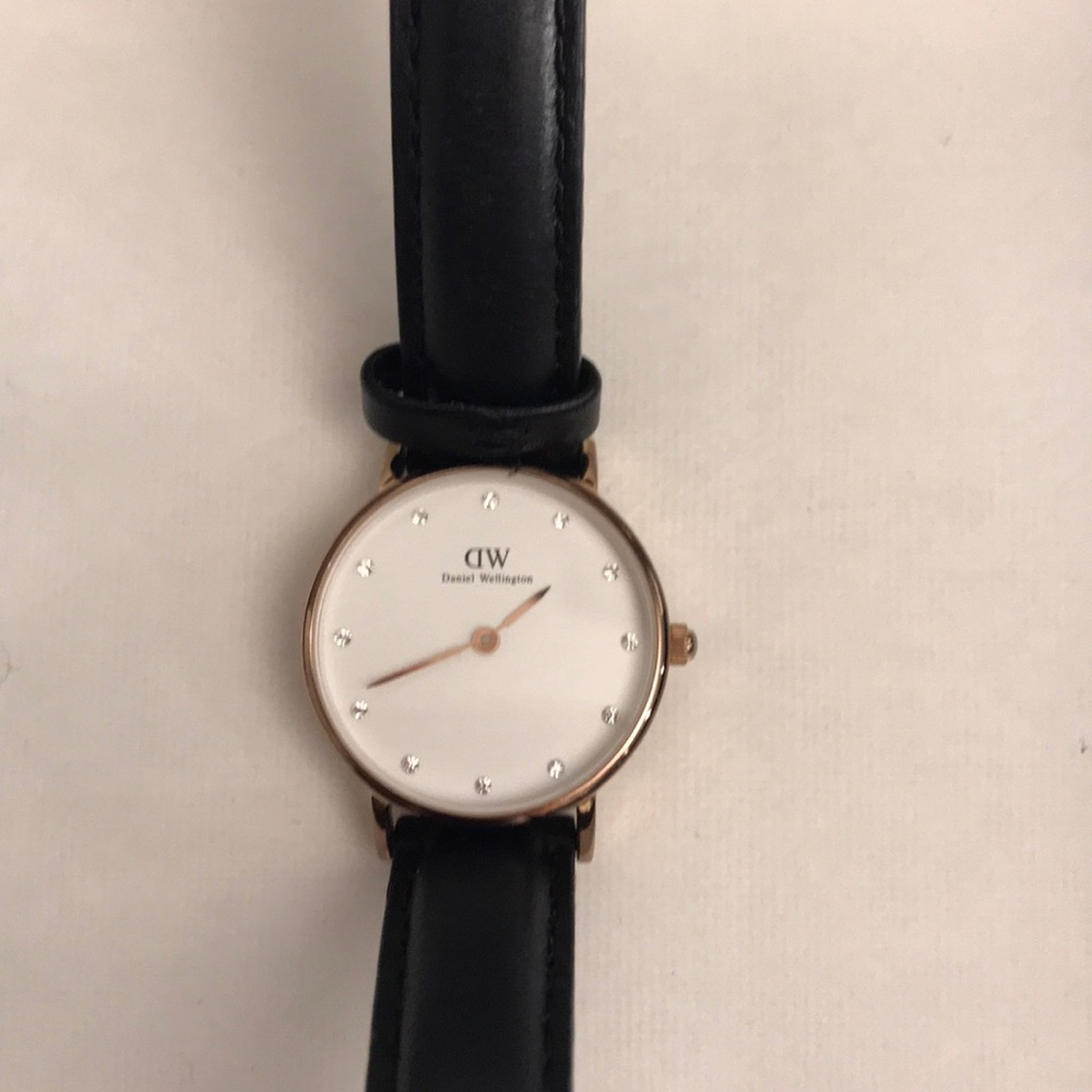 Daniel Wellington small women’s watch